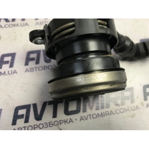 Выжимной подшипник Opel Zafira B 2005-2011 24422061
